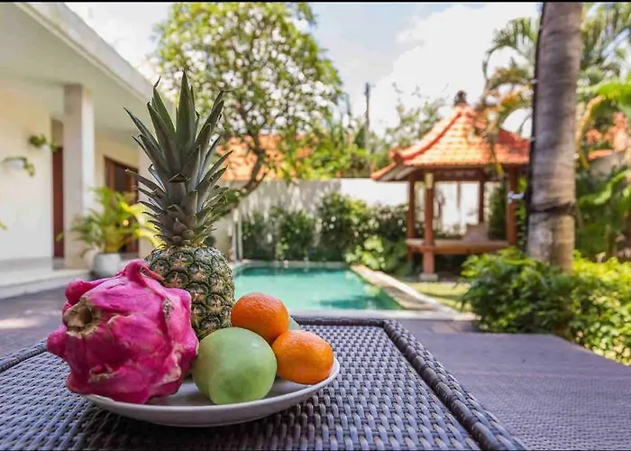 Villa Location! Berawa 3bdr Spacious Pool Villa! Canggu